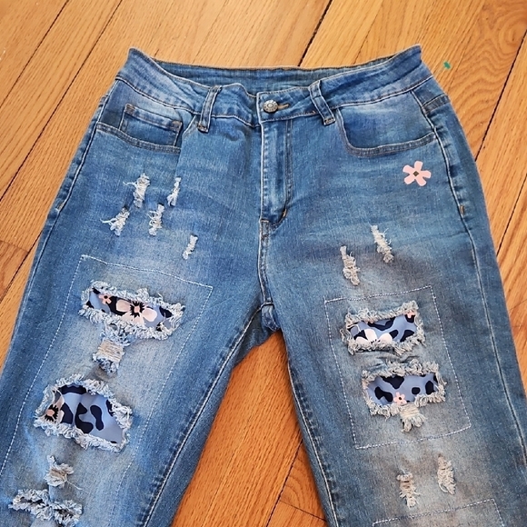 Denim - Blue Distressed Patchwork Jeans, Sz Med Stretch, Floral, Animal Print, NWOT!